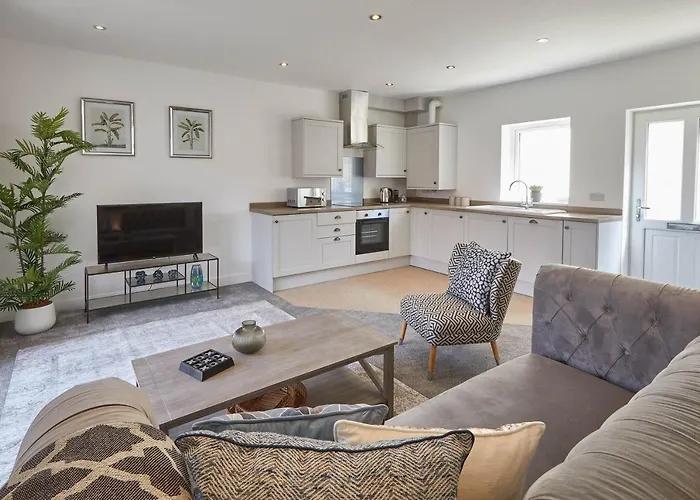 Host & - Welton View