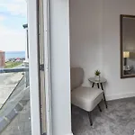 Host & - Welton View * Whitby